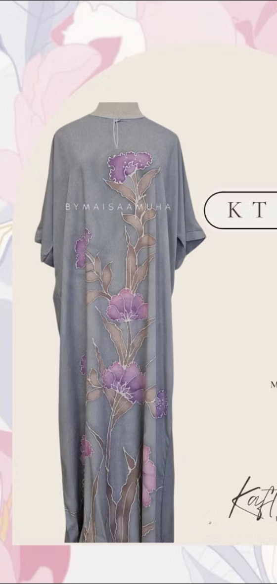 Smoky lilac grey kaftan with vertical floral batik painting